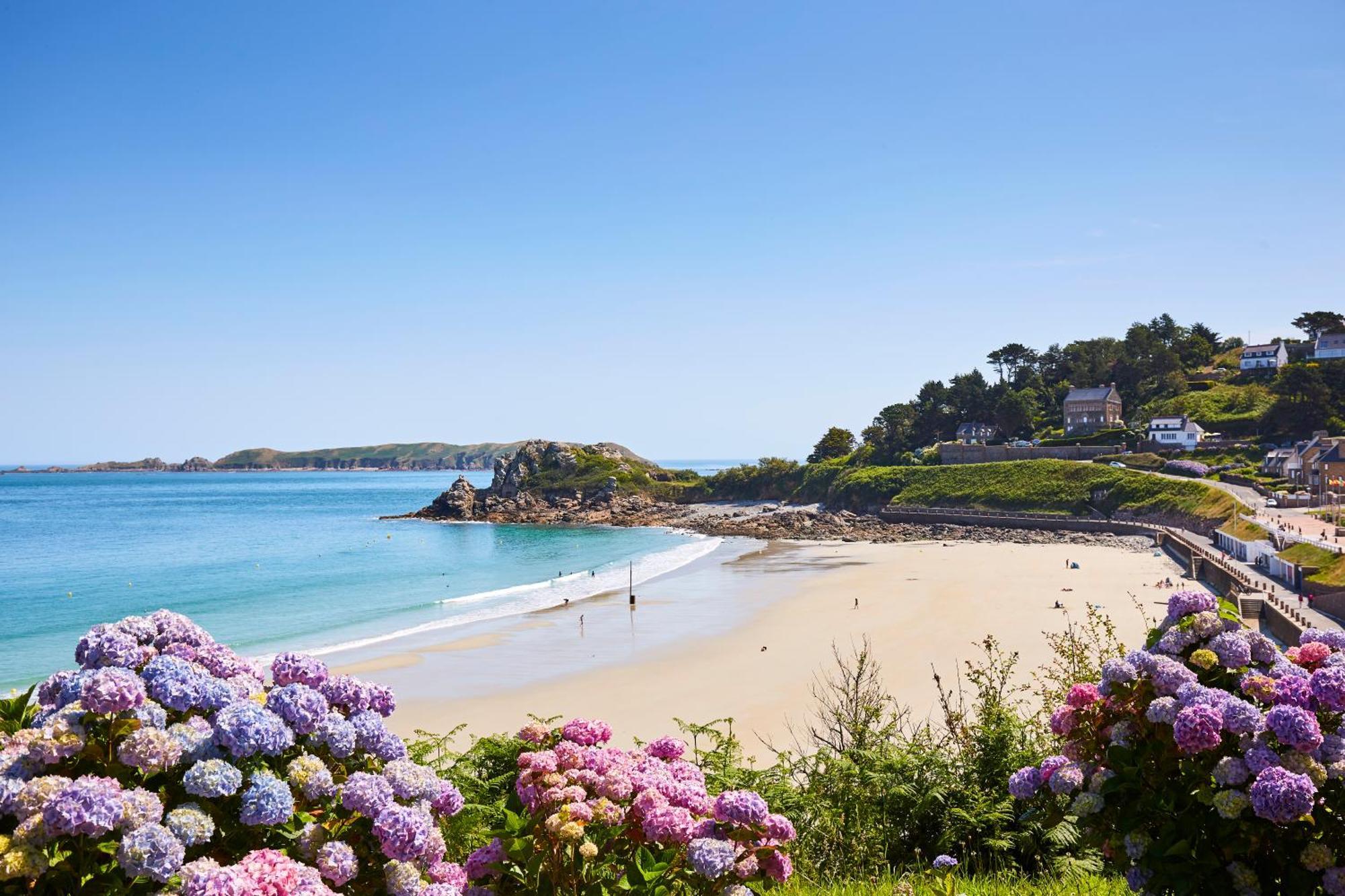 Holiday home Evasion Aux Caraibes Bretonnes - Votre Havre De Paix A Guirec Perros-Guirec